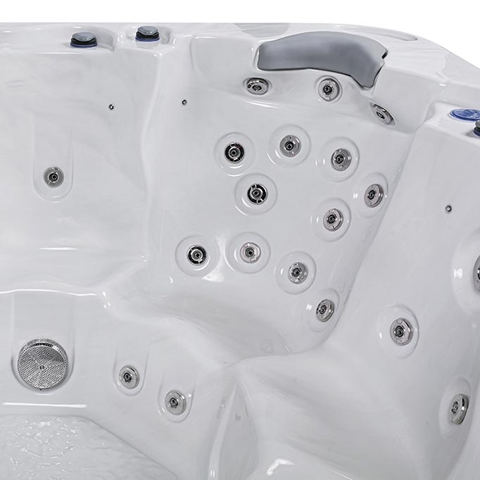 Jersey Hot Tub, 5 Standard Seats and 1 Lounge Seat, 46 Massage Jets, WM00762