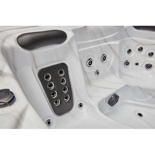 Estes 5-Person Hot Tub